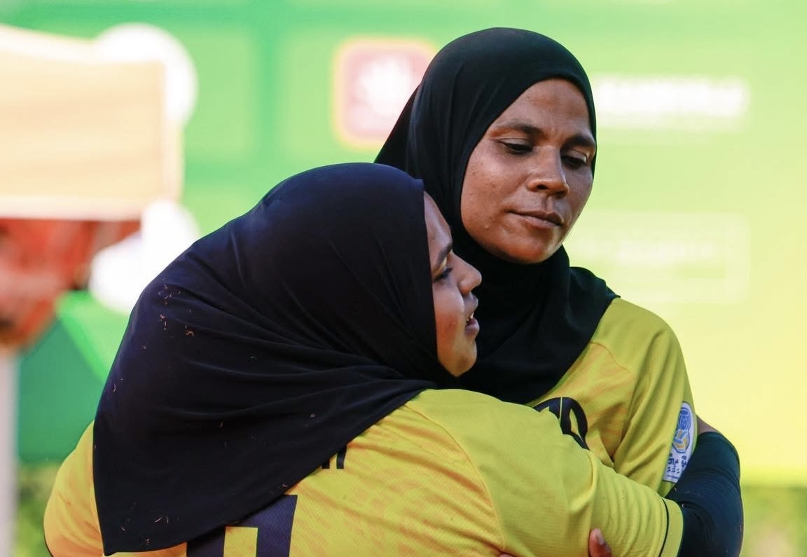 ނިލަންދޫ ރާވެރިޔާ 2025: ހާސްކަމެއްނެތި ވިލިނގިލީ ޔުނައިޓެޑް ކުލަބު ބަލިކޮށް ބޮންބޮން އިން މުބާރާތުގެ ފައިނަލަށް!
