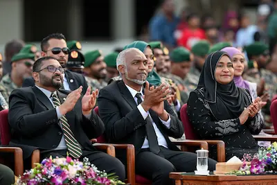 ނަޞްރުގެ ދުވަހުގެ ހާއްސަ، އަސްކަރީ ހުށަހެޅުމުގެ ޙަރަކާތްތައް ރައީސްގެ ދެކަނބަލުން ބައްލަވާލައްވައިފި