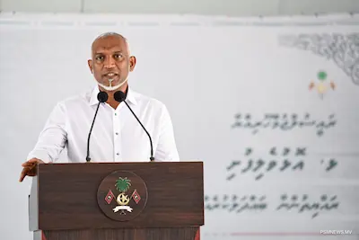 ރޯދައިގެ ކުރިން އޮޅުވެލިފުށްޓަށް ދިމާވެފައިވާ ކަރަންޓުގެ މައްސަލަ ހައްލު ކޮށްދޭނަން: ރައީސް