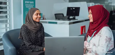 ރާއްޖޭގެ ދާއިރާތަކުގެ އިސް ސަފުތަކުގައި ހަރަކާތްތެރިވާ އަންހެނުންގެ ނިސްބަތް %39 އަށް ވަނީ އިތުރުވެފައި
