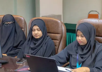 އިންސީފް ޔުނިވަރސިޓީގައި ކުރިއަށްދާ ޒަކާތާ ގުޅޭ ވޯކްޝޮޕަކަށް، ޒަކާތު ހައުސްގެ 11 މުވައްޒަފަކު މެލޭޝިޔާ އަށް