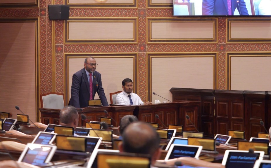 ދާރުލްއާސާރު ތަރައްޤީ ކުރުމުގައި އެއްވެސް ތަރިކައެއް ނައްތާލާފައި ނުވާނެ: ވަޒީރު އާދަމް ނަޞީރު