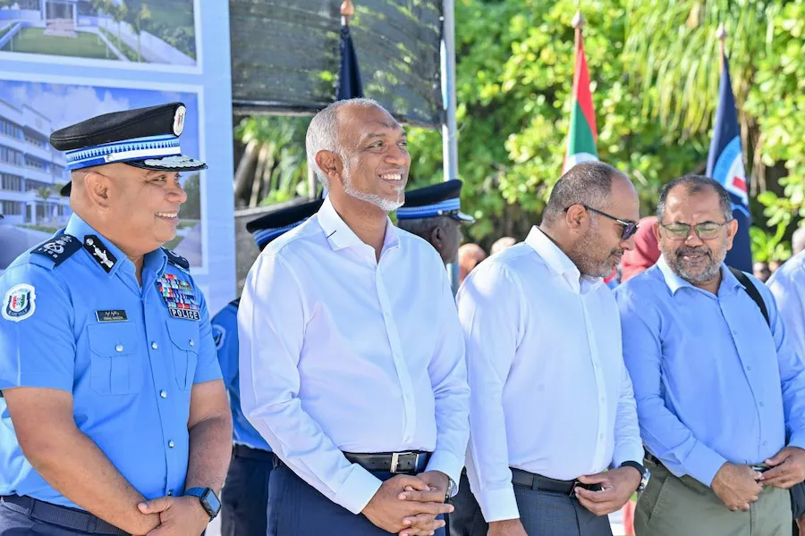 ރައީސް ވަޢުދުވެވަޑައިގެންނެވި ގޮތަށް ހުރިހާ ރަށެއްގައި ފުލުހުންގެ ޚިދުމަތް ފަށައިފި