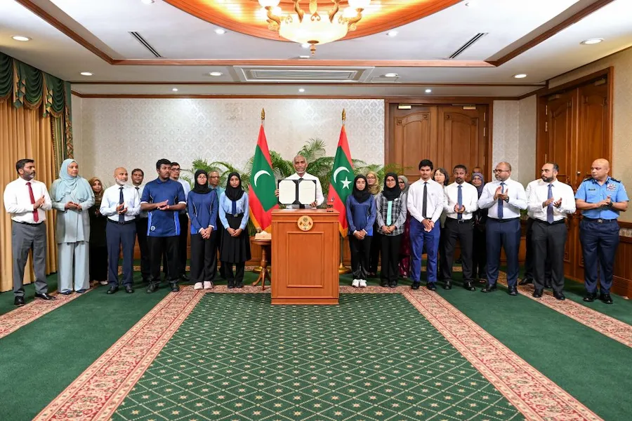 ދުންފަތުން ރައްކާތެރި ޖީލެއް ބިނާކުރުން؛ ޖެނެރޭޝަނަލް ބޭން ފެށުމަށް 10 ދުވަސް