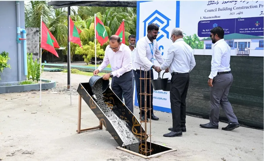 މާމެންދޫގައި ކައުންސިލުގެ އައު އިމާރާތުގެ ބިންގާ އަޅުއްވައި، ލެބޯޓަރީ ހިދުމަތް އިފުތިތާހު ކޮށްދެއްވައިފި