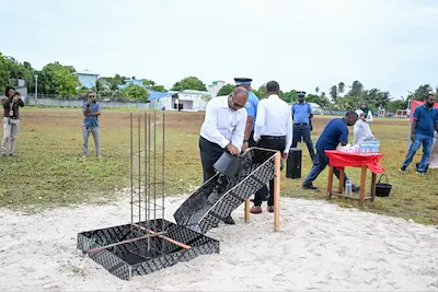 މާވަށުގައި އިމާރާތްކުރާ ފުލުހުންގެ މަރުކަޒުގެ އަމަލީ މަސައްކަތް ފަށައިފި