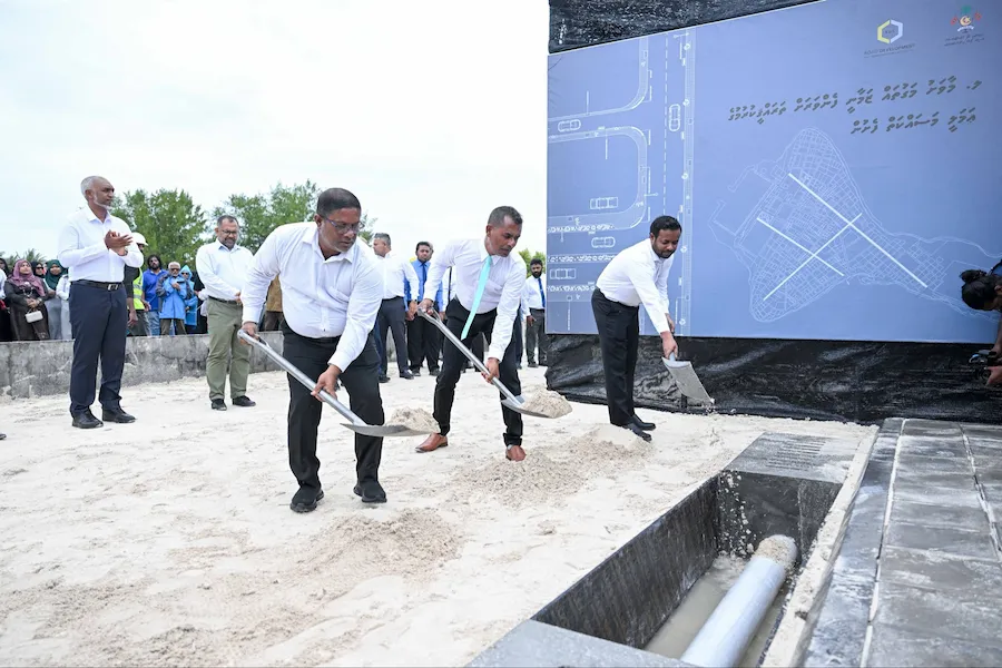 ލ. މާވަށު މަގު ހެދުމުގެ މަޝްރޫއުގެ އަމަލީ މަސައްކަތް ފަށައިފި