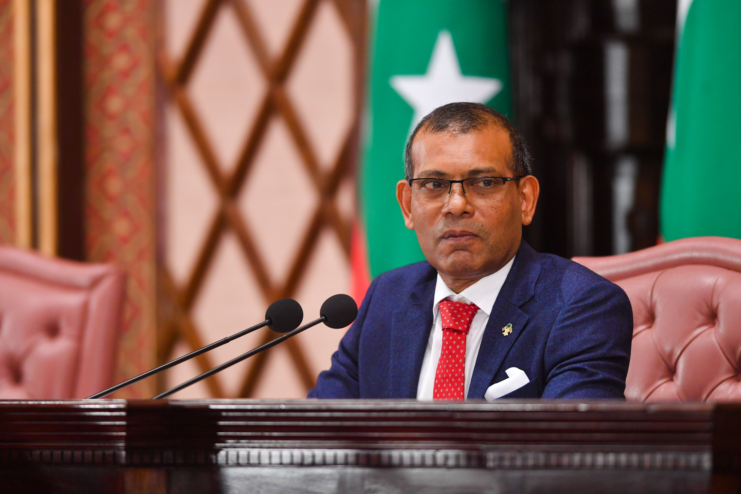ތަރައްގީގެ މަޝްރޫއުތައް ފަސް އަހަރަށް ހުއްޓާލަން ފެނޭ: ނަޝީދު