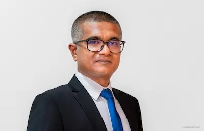 ސިނގިރޭޓް ކޮންޓެއިނަރ މައްސަލަ: މިފްކޯ އިން މުޢާޒު ޢަލީ ސަސްޕެންޑް ކޮށްފި