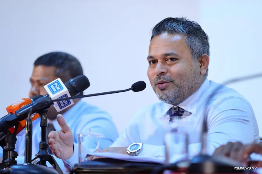 ރާއްޖޭގެ މަސް އިނގިރޭސިވިލާތަށް އެތެރެކުރުމަށް ނަގާ ޓެރިފް ކުޑަ ކުރަން ކުރާ މަޝްވަރާތައް ހުއްޓާނުލައި ކުރިއަށް އެބަދޭ