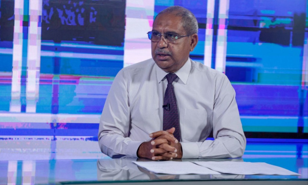 އައްޑޫގެ ޚިޔާލު ހޯދުމުގެ ޢާންމު ވޯޓުނެގުމަށް ޖުމްލަ 18 ވޯޓު ފޮށި ބެހެއްޓުމަށް ވަނީ ހަމަޖެހިފަ: އީސީ
