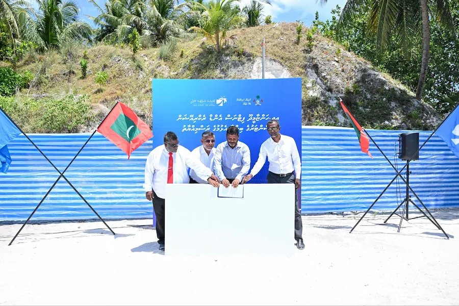 ހަންޏާމީދޫގަ ކުޅިވަރާ ހަށިހެޔޮކަމާ ގުޅޭ ދެ މަޝްރޫޢެއްގެ މަސައްކަތް ރައީސް ފައްޓަވައިދެއްވައިފި