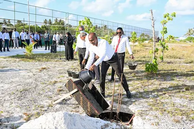 ފެންފުށީ ކުނި މެނޭޖްކުރާ މަރުކަޒުގެ އަމަލީ މަސައްކަތް ފަށައިފި