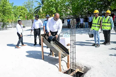 ދަނގެތީގައި އަލަށް އިމާރާތްކުރާ ފުލުހުންގެ މަރުކަޒުގެ އަމަލީ މަސައްކަތް ފަށައިފި