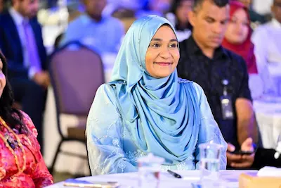 ދިވެހީންނަކީ ދިރިއުޅުމުގެ ރީތި ހަމަތަކަކާއި އާދަތަކެއް ހިފަހައްޓަމުން އައި ޚުލްޤު ހެޔޮ ބައެއް: މެޑަމް ސާޖިދާ