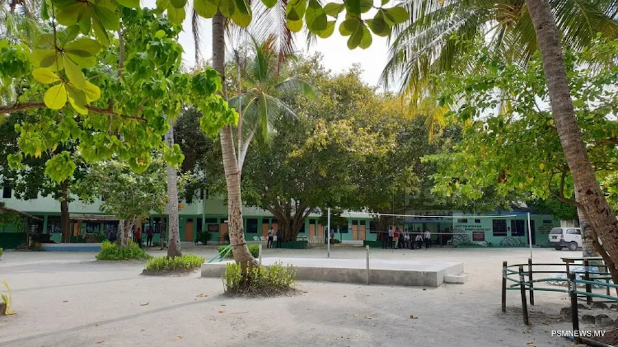 ފޯނު ވައްދައިގެން ގެންގުޅޭ ކަމުގެ ތުހުމަތަށް ހިންމަފުށީ ރިހެބްގައި ފުލުހުންގެ އޮޕަރޭޝަނެއް