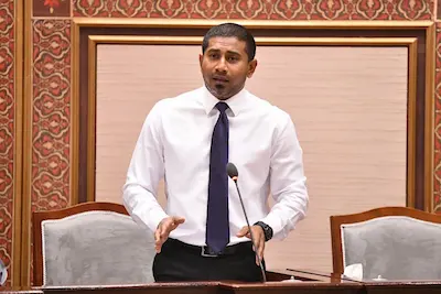 ކުރީގެ ޔޫތު މިނިސްޓަރ މަހްލޫފް, އެމްޑީޕީން ވަކިވެއްޖެ