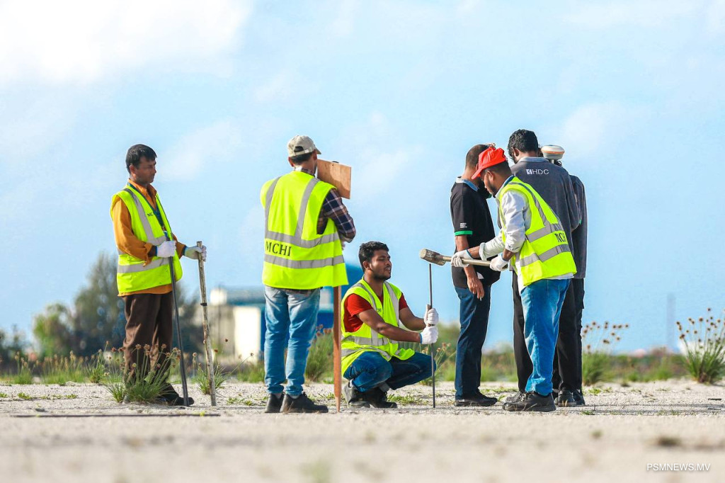 ގުޅިފަޅުން ދޫކޮށްފައިވާ ގޯތިތަކުގެ އިން ވަކިކުރުމުގެ މަސައްކަތް ފަށައިފި