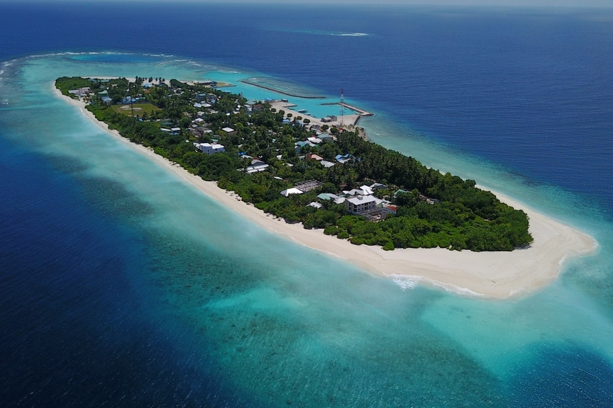 އުކުޅަހުގައި ވަޅިން ހަމަލާދީ ޒަހަމްކޮށްލި މީހާ އިތުރު ފަރުވާއަށް މާލެ ގެނެސްފި