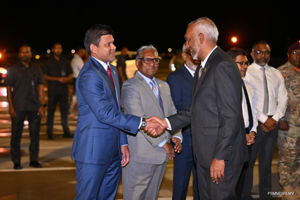 ޝަންހާއީ ކޯޕަރޭޝަން އޯގަނައިޒޭޝަން ސަމިޓުގައި ބައިވެރިވެ ވަޑައިގެންނެވުމަށް، ރައީސް ޗައިނާއަށް ފުރާވަޑައިގެންފި