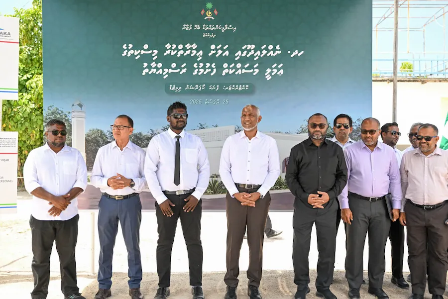 ނެއްލައިދޫގައި އަލަށް އިމާރާތްކުރާ 500 މީހުންގެ ޖާގައިގެ މިސްކިތުގެ ޢަމަލީ މަސައްކަތް ފަށައިފި