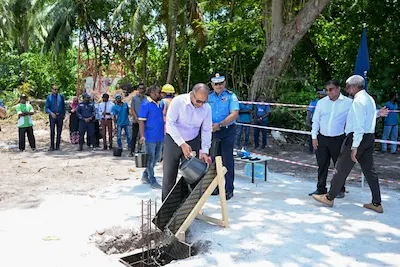 ނައިވާދޫގައި އިމާރާތްކުރާ ފުލުހުންގެ މަރުކަޒުގެ ޢަމަލީ މަސައްކަތް ފަށައިފި