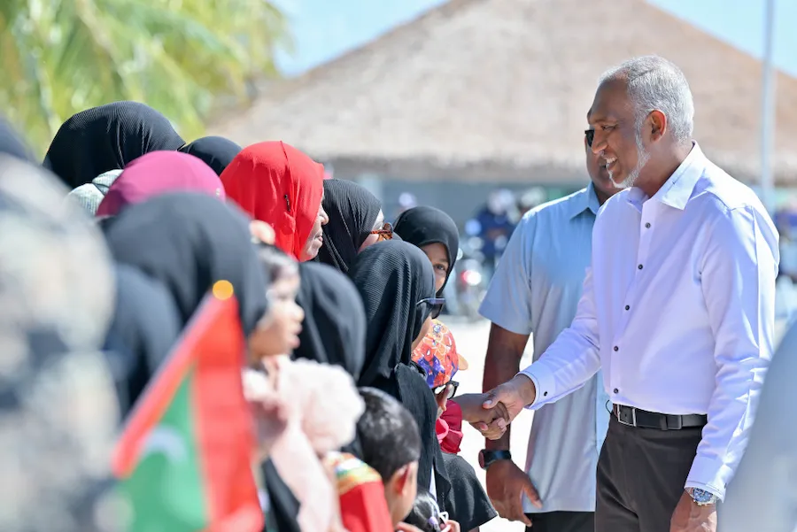 ރައީސްގެ ހދ. އަތޮޅު ދަތުރުފުޅު: ނައިވާދޫއިން ހޫނު މަރުހަބާއެއް!