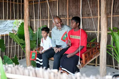 ފިނޭ ސްކޫލު ބަދަލުކުރުން އަންނަ އަހަރުގެ ބަޖެޓުގައި ހިމަނާނެ، ބަނދަރު ތަރައްޤީކުރާނީ ރައްޔިތުން އެދޭގޮތަށް: ރައީސް