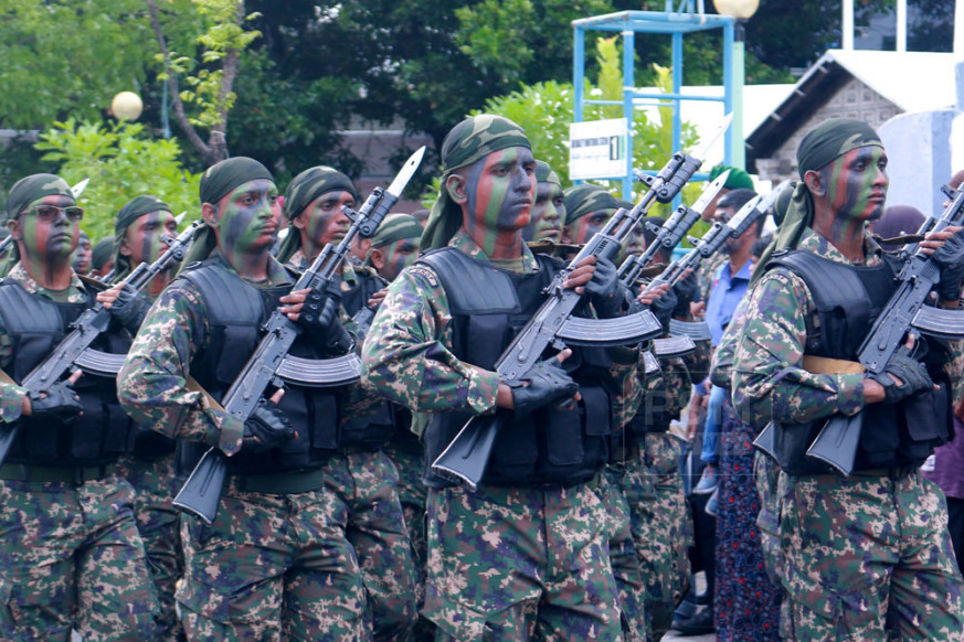 ގައުމީ ދުވަހާ ގުޅިގެން ބާއްވާ ސިފައިންގެ ޝަރަފުގެ ހިނގާލުން މިއަދު ހަވީރު!