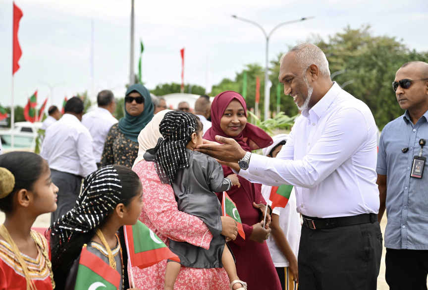 ޤައުމިއްޔަތަށް ޚިދުމަތް ކުރުމުގެ ޚާއްޞަ ޝަރަފު، އުތީމު ރައްޔިތުންނަށް އަރުވަނީ