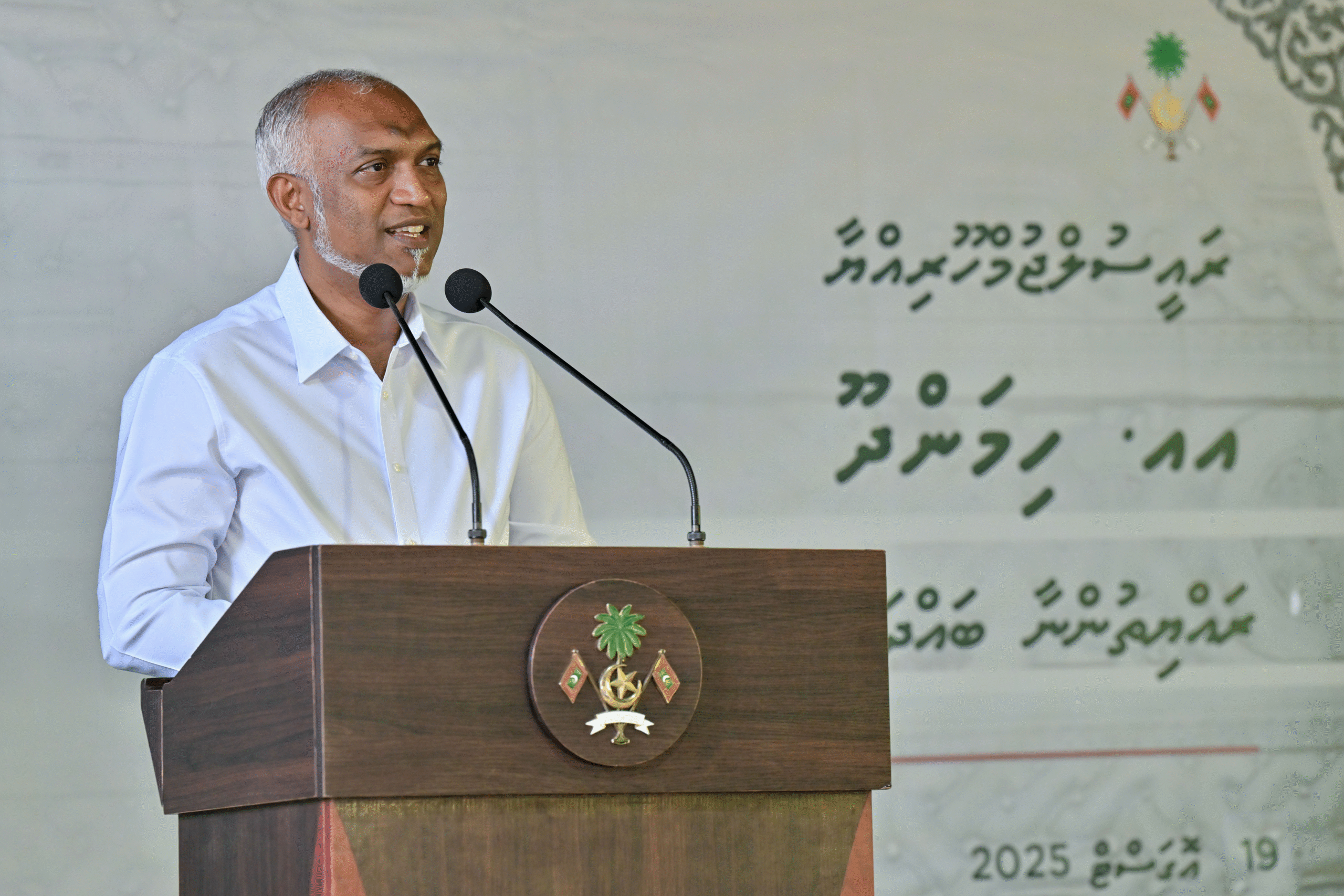 އައު އަހަރުގެ ކިޔެވުންފެށެންވާއިރަށް ހިމަންދޫ ސްކޫލުގެ ހަދަމުންދާ ޢިމާރާތުގެ މަސައްކަތް ނިންމަވައިދެއްވާނަން: ރައީސް