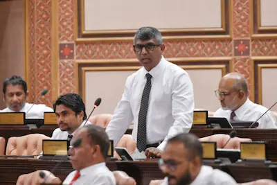 މީޑިއާތައް ރެގިއުލޭޓްކުރާ ބިލްގެ ބަހުސް މަޖިލީހުން ފަށައިފި