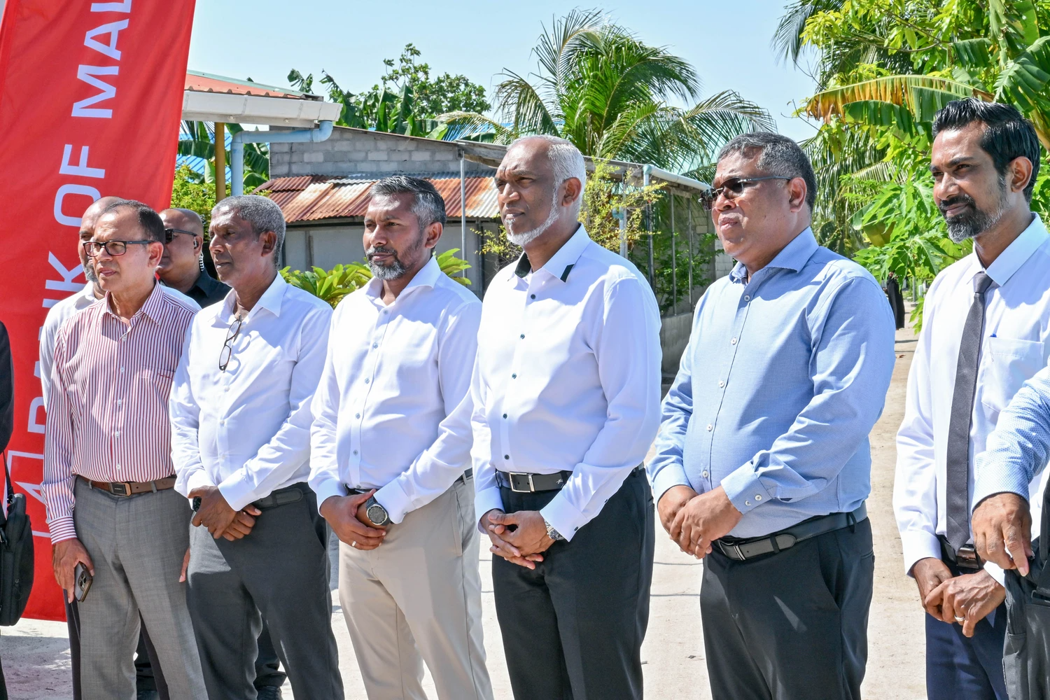 އޭޓީއެމް މަޝްރޫޢަށް ރައީސްއާ އިޤުތިޞާދީ ވަޒީރު ދެއްވާ އެހީތެރިކަމަށް ބީއެމްއެލް ސީއީއޯގެ ޝުކުރު!