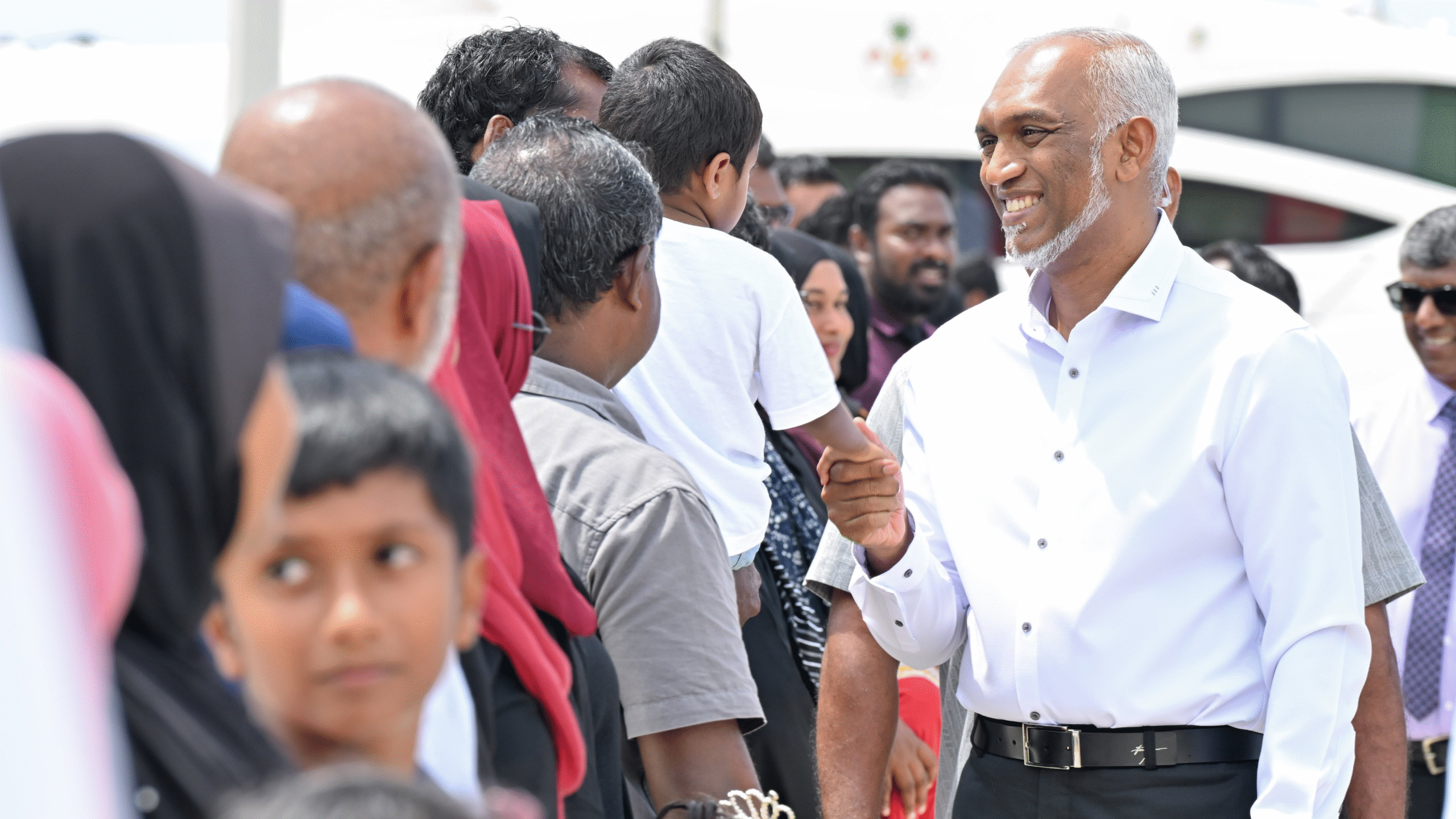 ރައީސް ބ އަތޮޅުގެ 13 ރަށަކަށް ކުރައްވާ ދަތުރުފުޅު؛ 7 ވަނަ މަންޒިލަކަށް ފެހެންދޫ، ރަށުން ހޫނު މަރުހަބާ އެއް!