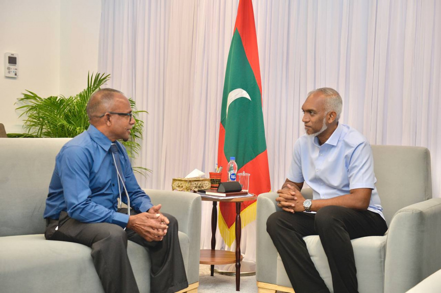 ރައީސް ޑރ މުޢިއްޒު ވަޑައިގަންނަވާތީ ފުޅަދޫގެ މަގުތައް ސާފުކުރުމަށް އެރަށު ކައުންސިލުން އިލްތިމާސްކޮށްފި