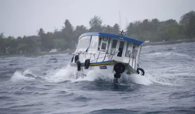 ސަޕްލައި ދޯންޏެއް ބަންޑުން ޖަހާލި ހާދިސާ: ދިވެއްސަކު މަރުވެއްޖެ