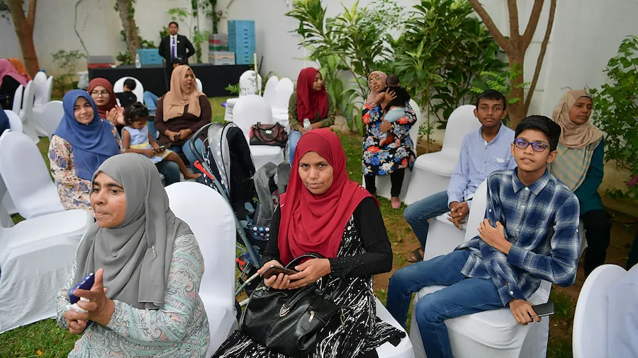 ލަންކާގައި އުޅޭ ދިވެހިންނަށް ވިސާ އިތުރުކޮށްދިނުމުން ގޮންޖެހުންތަކަށް ހައްލެއް ލިބިގެންދާނެ