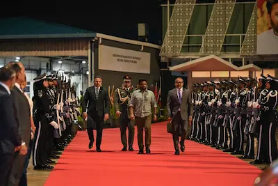 ސްރީލަންކާގެ ރައީސް ރާއްޖެއަށް ކުރެއްވި ފުރަމާނަ ދަތުރުފުޅު ނިންމަވައި ފުރާވަޑައިގެންފި
