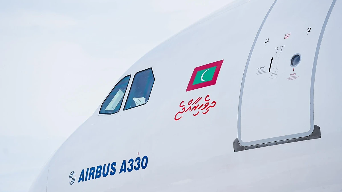 ތާރީޚީ، ގައުމީ ލޯބި ހާމަވާ ކަމެއް: މޯލްޑިވިއަންގެ ބޯޓުތަކުގައި ތާނައިން ‘ދިވެހިރާއްޖެ’ ޖަހައިފި