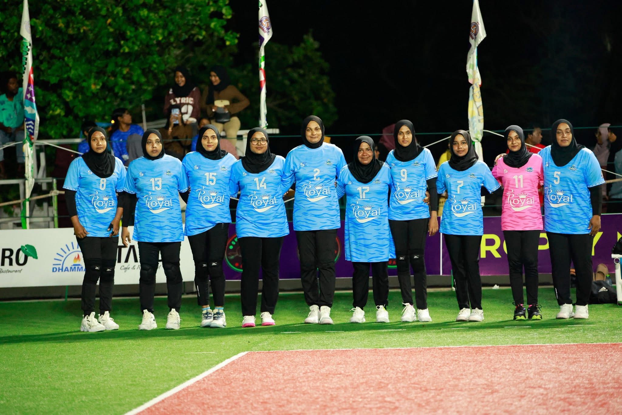 ގެމަނަފުށީ ކައުންސިލް ވޮލީ މުބާރާތް 2025: ފަސޭހަ ކަމާއިއެކު އިގްނައިޓް ޖޫނިއަރ ބަލިކޮށް ސީ ކުއީންއިން މުބާރާތުގެ ފުރަތަމަ މޮޅު ހޯދައިފި