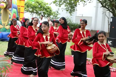ލަންކާގައި ހުންނަ ދިވެހި ހައިކޮމިޝަނުން މިނިވަން 60 ކުލަގަދަކޮށް ފާހަގަކޮށްފި