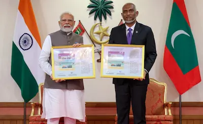 އިންޑިޔާ އާއި ރާއްޖޭގެ ގުޅުމަށް 60 އަހަރު ފުރުމާ ގުޅިގެން ހާއްސަަ ސްޓޭމްޕެއް ނެރުއްވައިފި