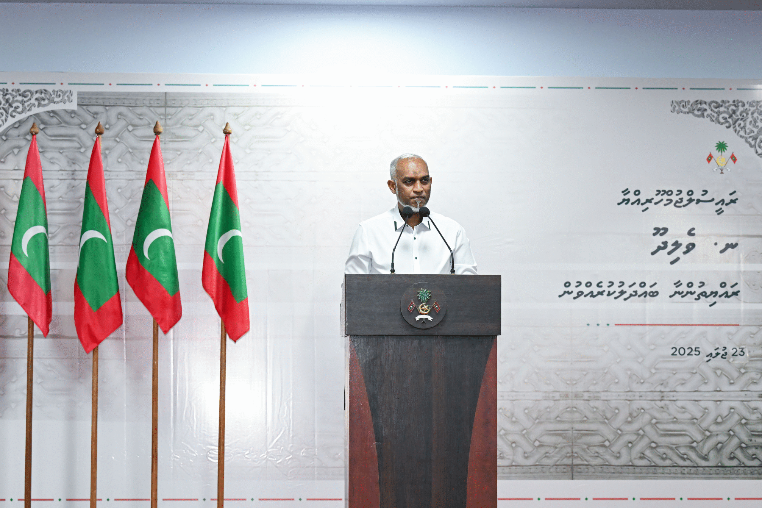 ޤައުމީ ލޯބީގެ ކުރިމަތީގަ ސިޔާސީ އޮއިވަރަކީ އެއްވެސް މާނައެއް އޮތް އެއްޗެއް ނޫން: ރައީސް