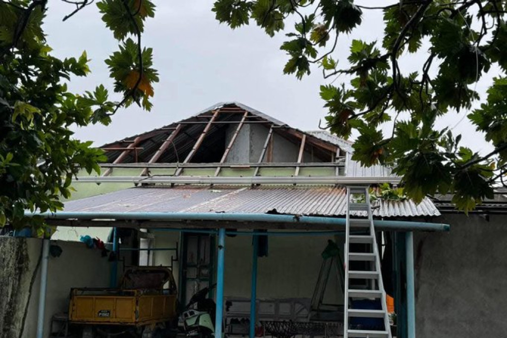 އިއްޔެކުރި ވިއްސާރައިގައި މުރައިދޫގެ 3 ގެއަކަށާއި ކައުންސިލު އިދާރާއަށް ބޮޑެތި ގެއްލުންތަކެއް ވެއްޖެ