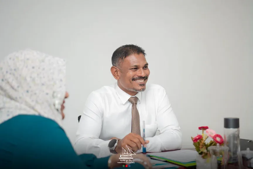 ތިނަދޫ ކައުންސިލުގެ މޭޔަރާއި ޑެޕިއުޓީ މޭޔަރުގެ ސަސްޕެންޝަން މައްސަލަ ސިވިލް ކޯޓަށް