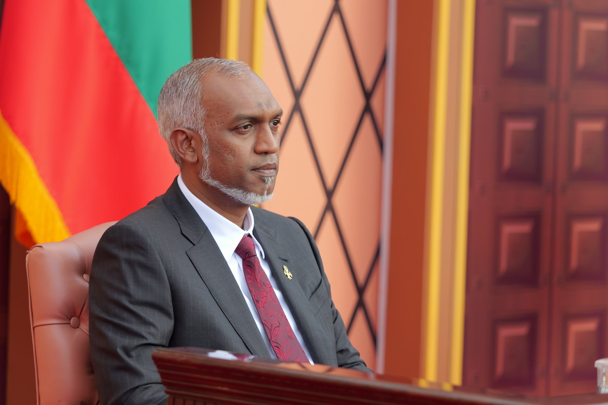 މަޖިލީހުގަ މިންތީގެ ހަމަހަމަކަމާއި ބައިވެރިވުން އިތުރުކުރުމަށް މަސައްކަތް ކުރައްވާނެ ކަމުގެ ޔަޤީންކަން ރައީސް ދެއްވައިފި