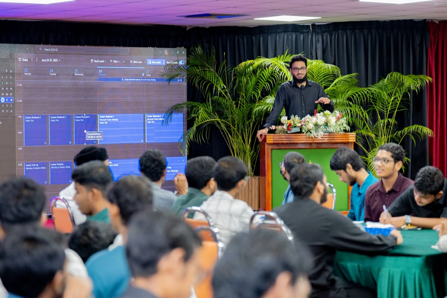 ޒުވާން ޚަޠީބުން ޕްރޮގުރާމުގެ 3 ވަނަ ބެޗު ފެށިގެން ކުރިޔަށް!