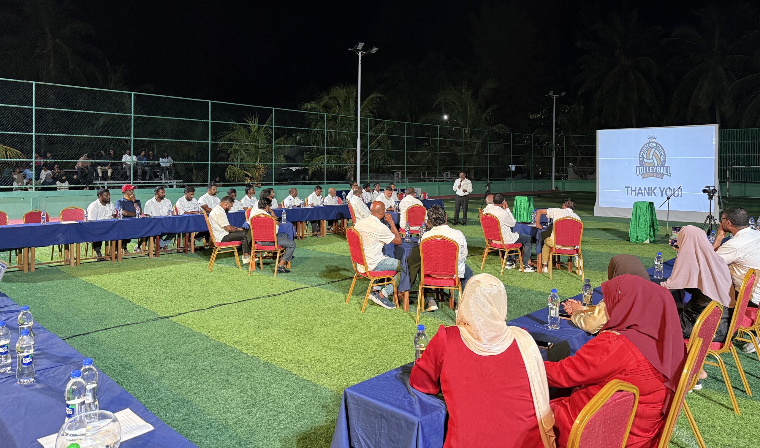 ގެމަނަފުށީ ކައުންސިލް ވޮލީ މުބާރާތް 2025: ކުލަގަދަ ރަސްމިއްޔާތަކާއިއެކު މުބާރާތުގެ ގުރުއަތުލުން ބާއްވައިފި