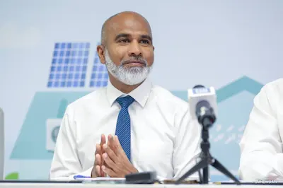 އަމާޒަކީ ސެޕްޓެމްބަރަށް ހުރިހާ ކްލާސް ރޫމެއްގައި އޭސީ ހަރު ކުރުން