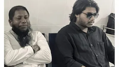 ޝައިޚް ފަރީދުގެ ދަރިފުޅުގެ ބަސްތައް އަސަރުންފުރިފައި؛ ބައްޕަ އެނިޔާވީ ކާފަ ދަރިފުޅު އުރާލައި ބޮސްދީ ހަދާލަން ފުރުސަތެއް ނުލިބި!